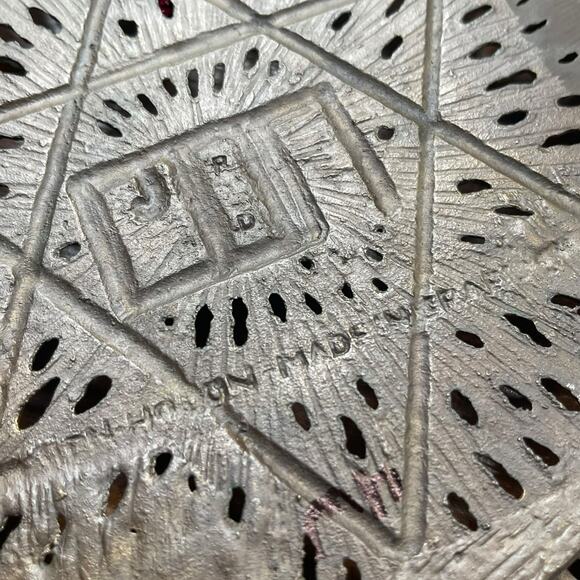 Vtg. MCM K’arah Brutalist Brass Seder Plate Passover Hen Holon Israel Marked - Picture 11 of 16